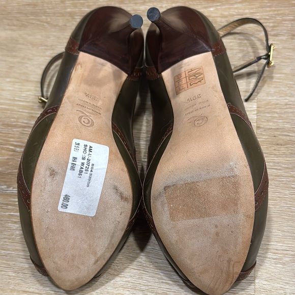 Alexander McQueen Oxford green leather heels. - Picture 2 of 2